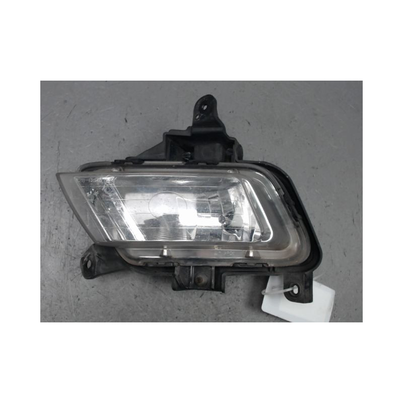 PHARE ANTIBROUILLARD AVANT GAUCHE KIA CEE-D