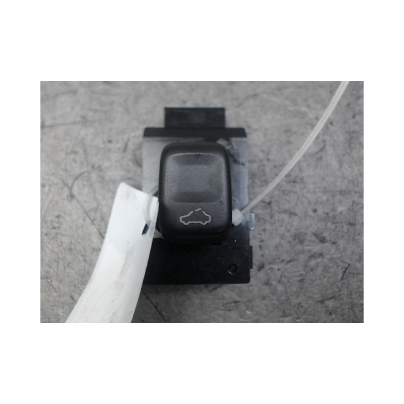BOUTON COMMANDE TOIT OUVRANT VOLVO V50