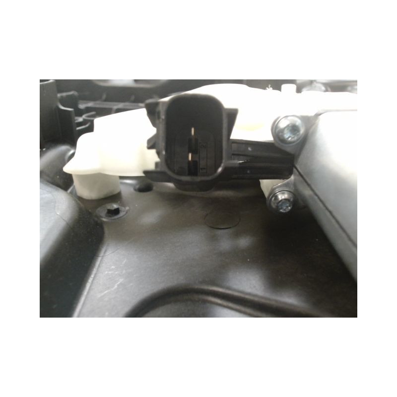 MECANISME+MOTEUR LEVE-GLACE ARRIERE GAUCHE FORD FIESTA 2010-
