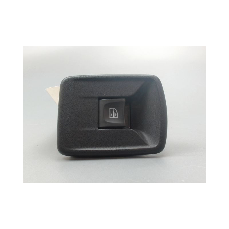 COMMANDE LEVE-GLACE PORTE AVD DACIA SANDERO II Phase 1 2012-...