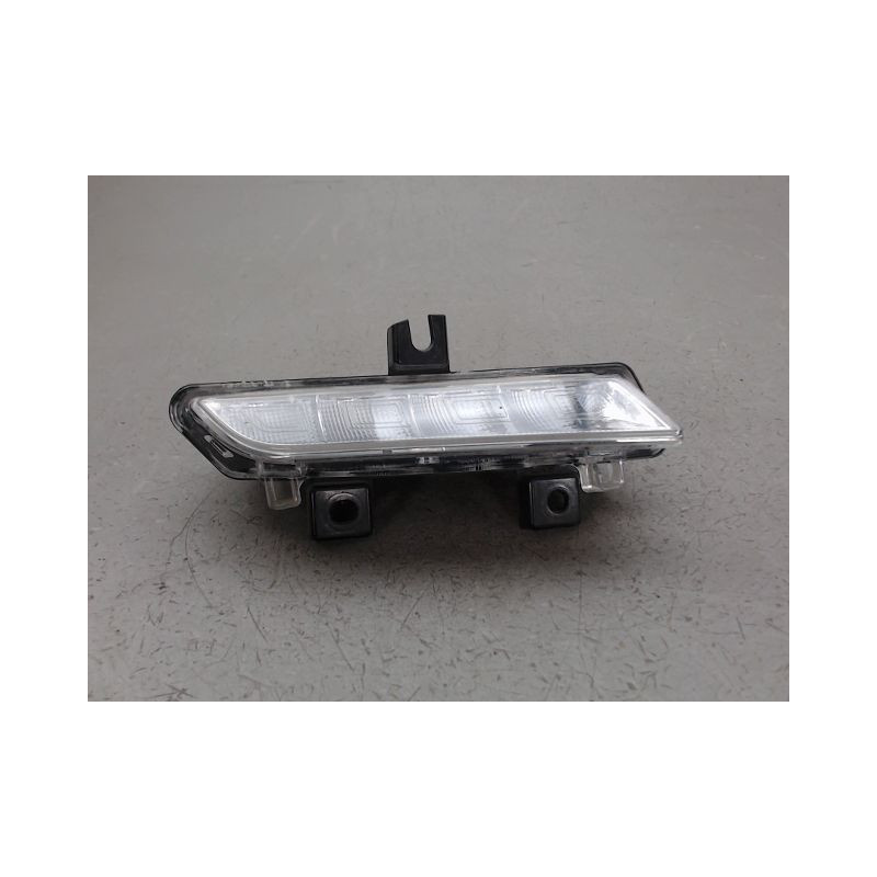 FEUX POSITION DROIT RENAULT CLIO