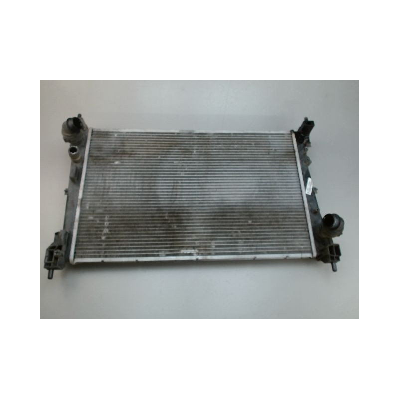 RADIATEUR FIAT PUNTO