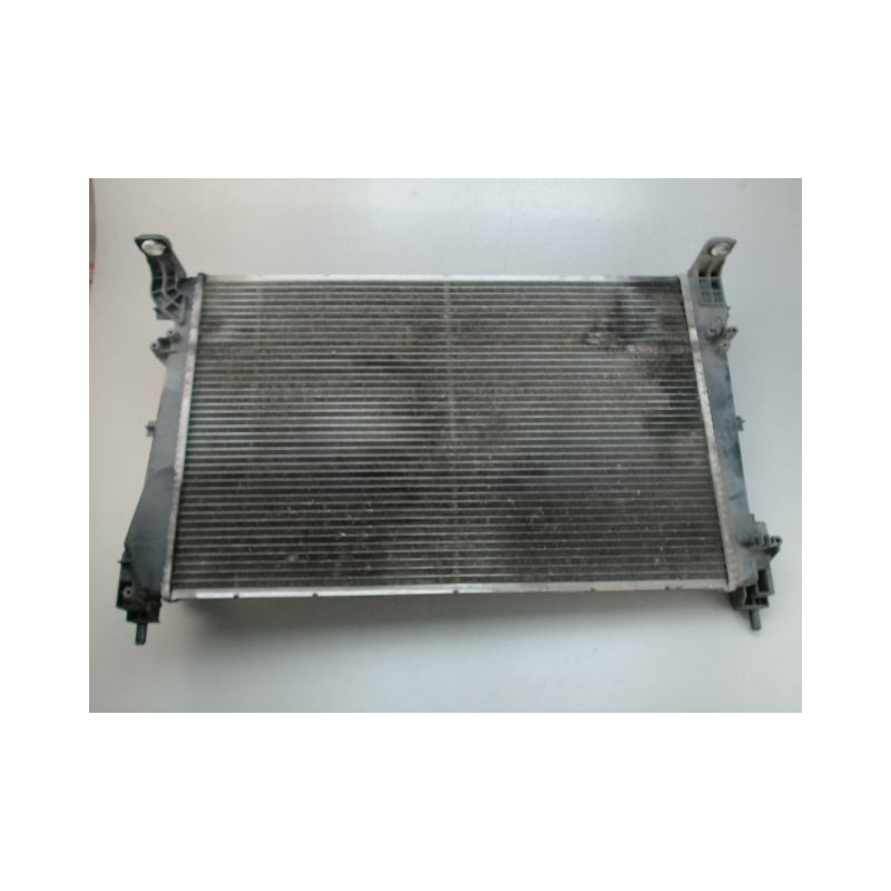 RADIATEUR FIAT PUNTO