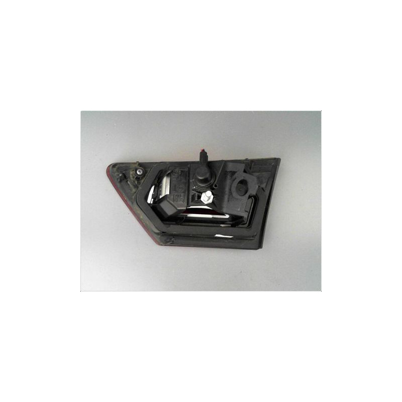 FEU ARRIERE INTERIEUR GAUCHE RENAULT CLIO IV 12-16