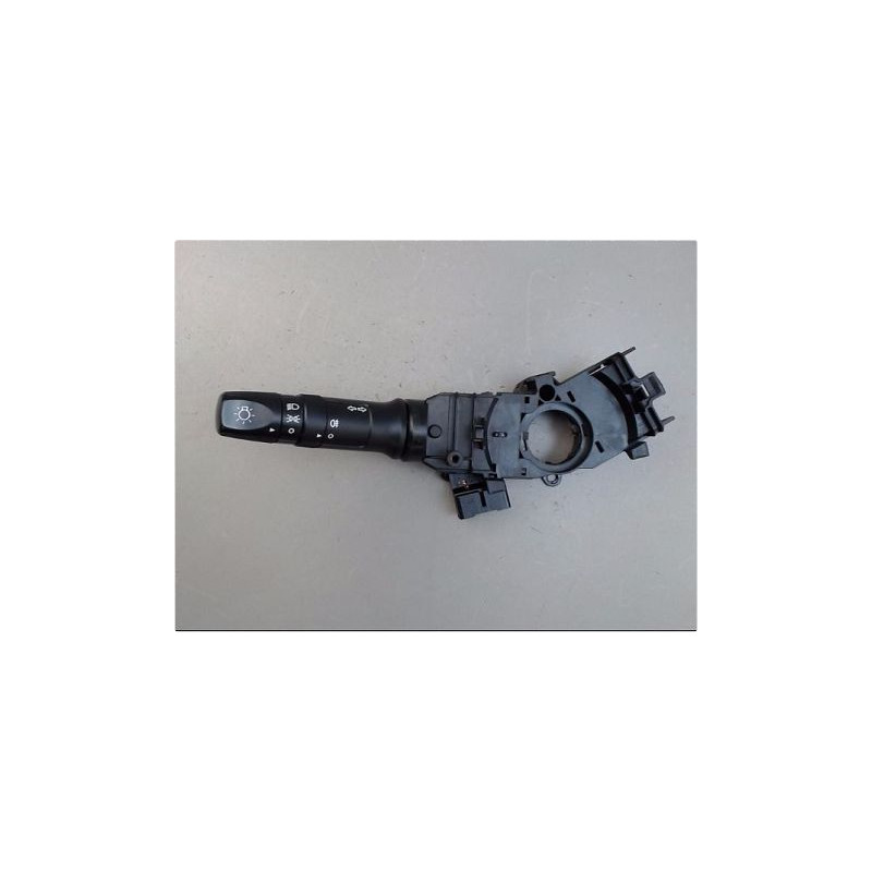 COMMANDE CLIGNOTANT HYUNDAI I 20 09-12