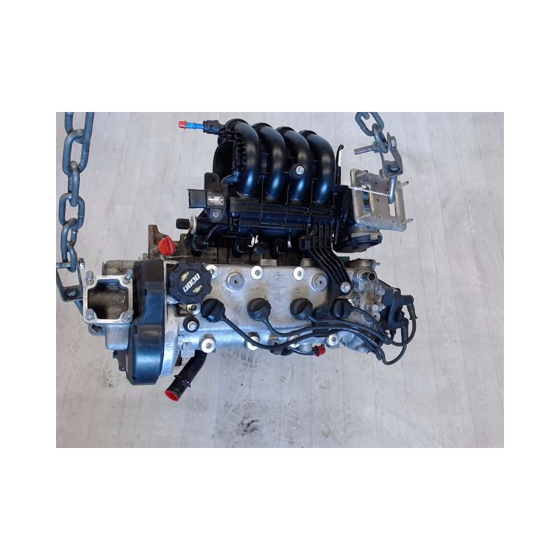 MOTEUR ESSENCE FIAT PUNTO 1.2 16V 80 (188.233, .235, .253, .255, .333, .353, .639,...