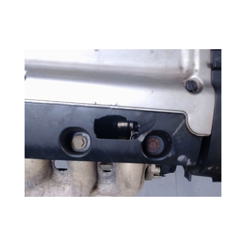 MOTEUR ESSENCE PEUGEOT 407 2.2