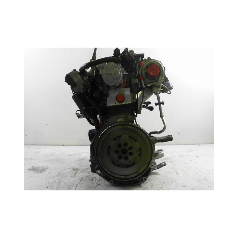 MOTEUR DIESEL RENAULT LAGUNA II ESTATE 2005-2007 1.9 dCi 