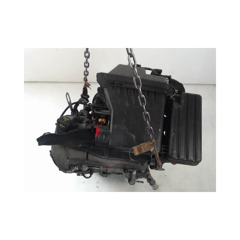 MOTEUR ESSENCE OPEL AGILA 1.0 