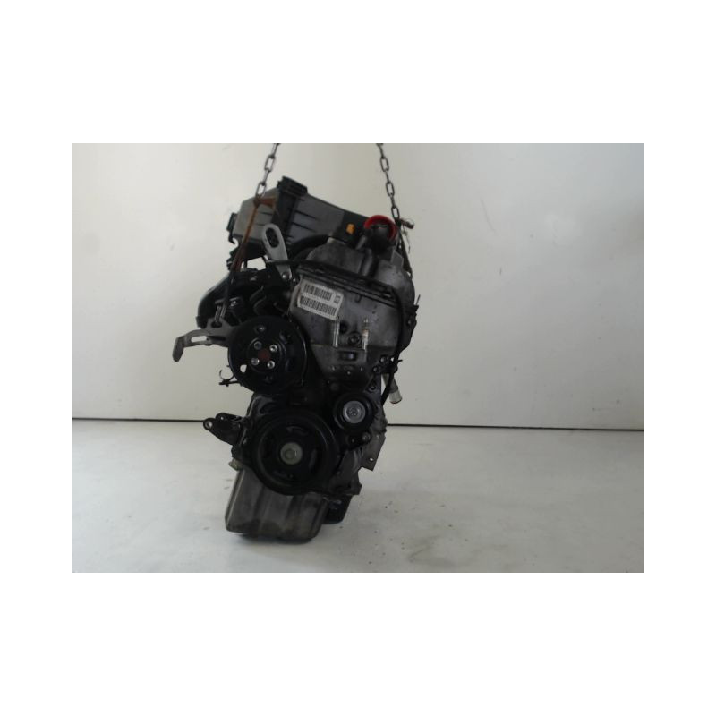 MOTEUR ESSENCE OPEL AGILA 1.0 