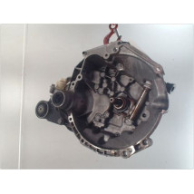 BOITE A VITESSE MECANIQUE PEUGEOT 106 1.4 i