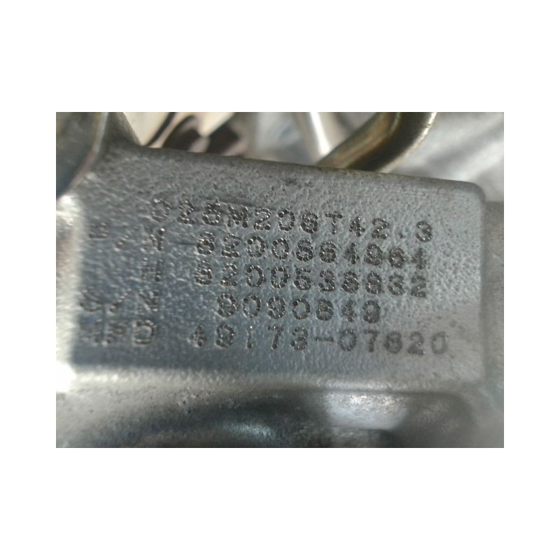 MOTEUR ESSENCE RENAULT CLIO 1.2 16V 