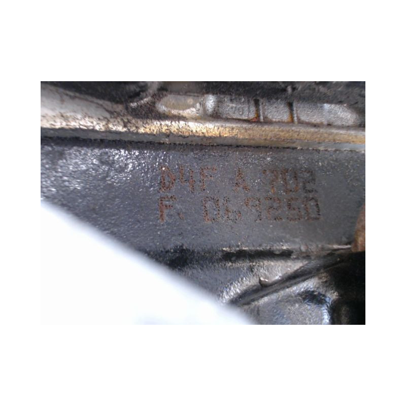 MOTEUR ESSENCE RENAULT TWINGO PH.3 2000-2007 1.2 16V 