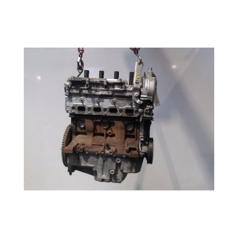 MOTEUR ESSENCE RENAULT MEGANE II PH2 C.C 06- 1.6