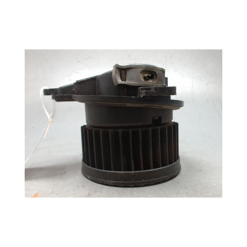 MOTEUR VENTILATEUR CHAUFFAGE CITROEN BERLINGO BREAK -2002