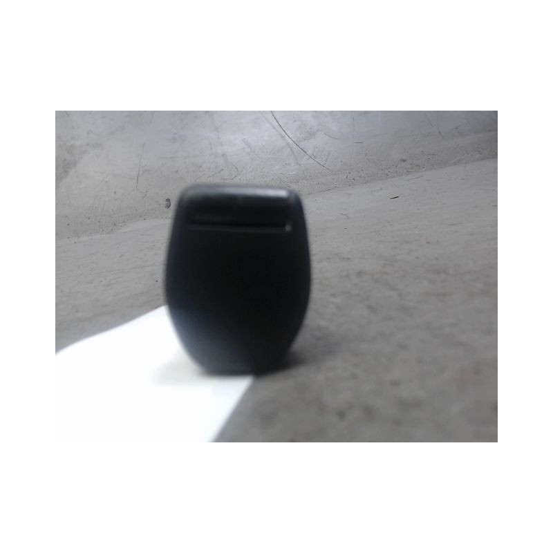 PRISE 12V AV RENAULT CAPTUR