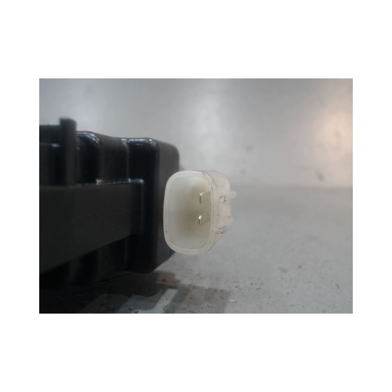 MECANISME+MOTEUR LEVE-GLACE ARRIERE DROIT SUZUKI IGNIS