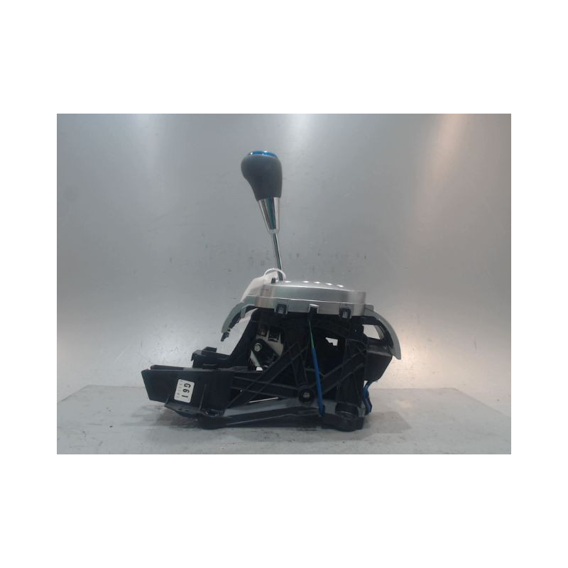 LEVIER DE VITESSES TOYOTA YARIS 1.5 Hybrid 