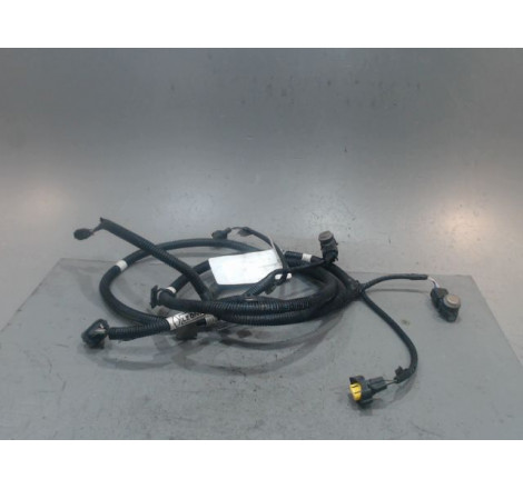 CAPTEUR AIDE STATIONNEMENT AV