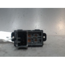 COMMANDE LEVE-GLACE PORTE AVD HYUNDAI I20