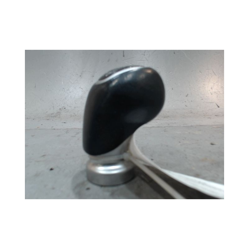 POMMEAU LEVIER VITESSES HYUNDAI I20 1.2
