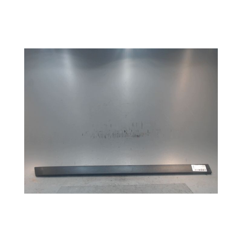 PROTECTION PORTE AVANT GAUCHE PEUGEOT 2008