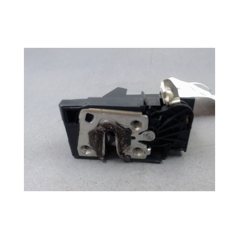 SYSTEME CONDAMNATION AVANT DROIT DACIA SANDERO 2008-