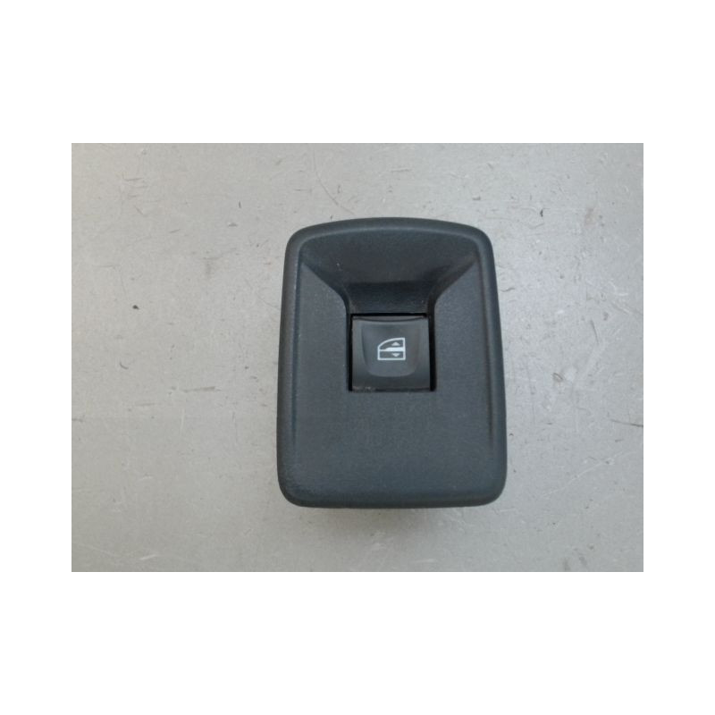 COMMANDE LEVE-GLACE PORTE AVD RENAULT KANGOO