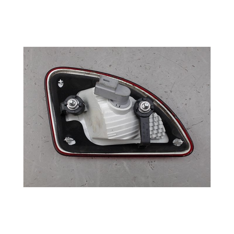 FEU ARRIERE INTERIEUR GAUCHE RENAULT TWINGO
