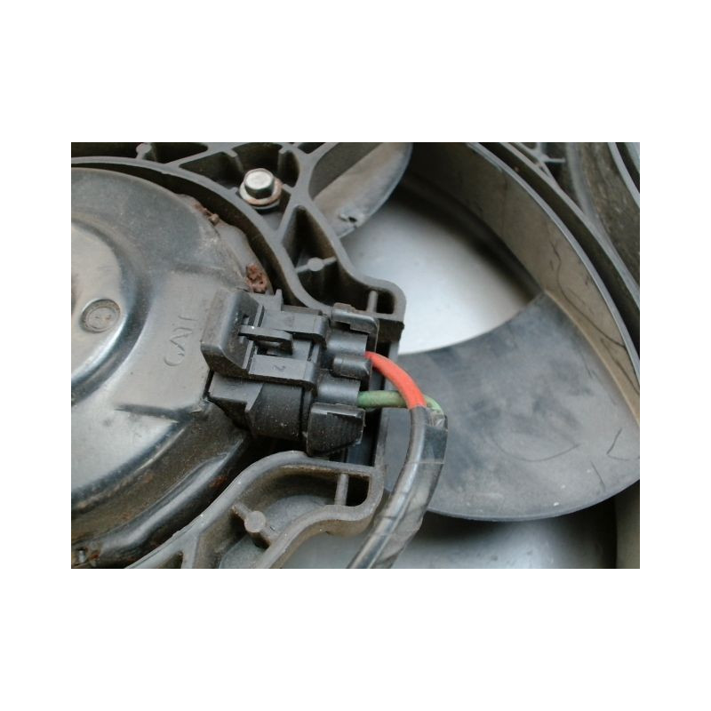 MOTEUR VENTILATEUR RADIATEUR LAND ROVER FREELAND.