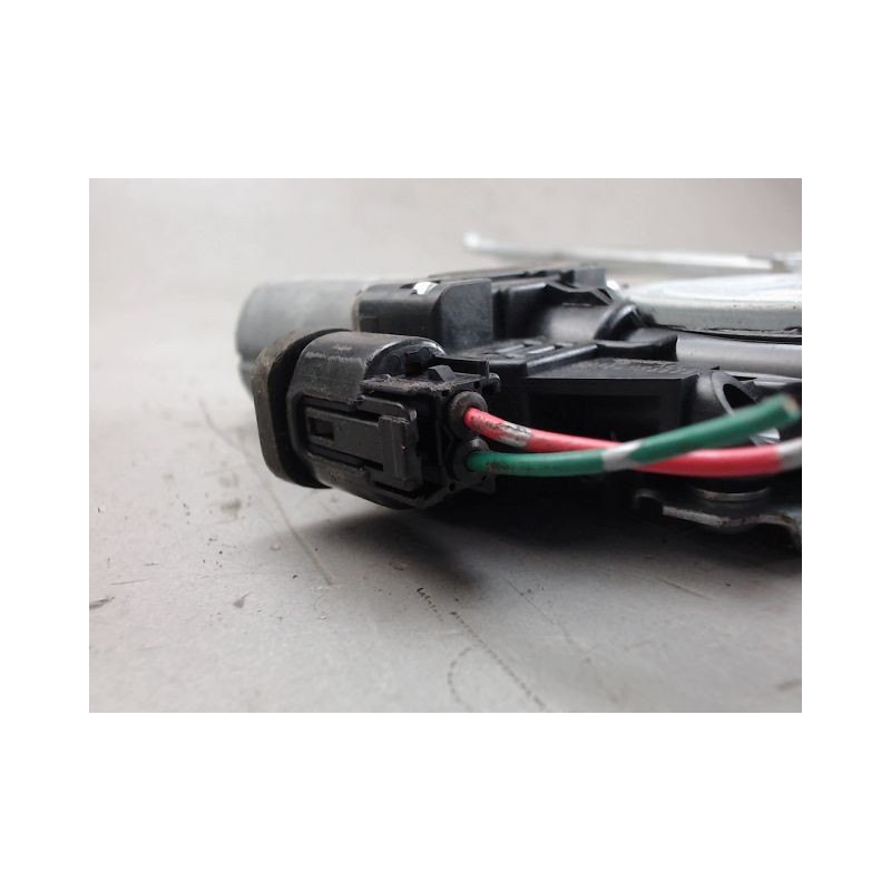 MECANISME LEVE-GLACE AVANT DROIT OPEL AGILA