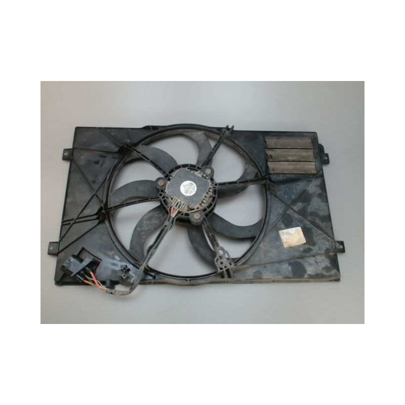 MOTEUR VENTILATEUR RADIATEUR VOLKSWAGEN CADDY