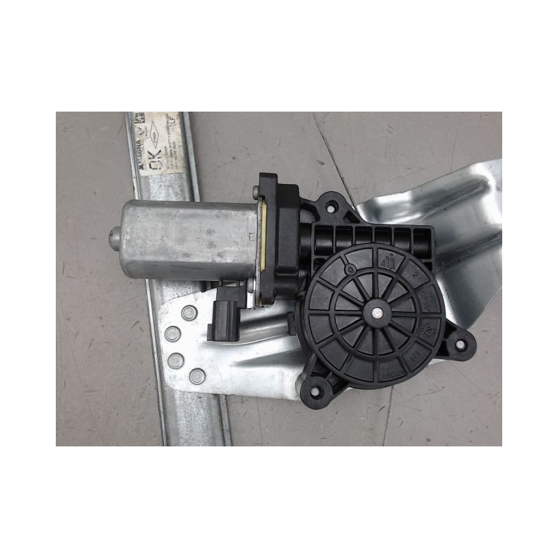 MECANISME LEVE-GLACE AVANT GAUCHE DACIA LOGAN