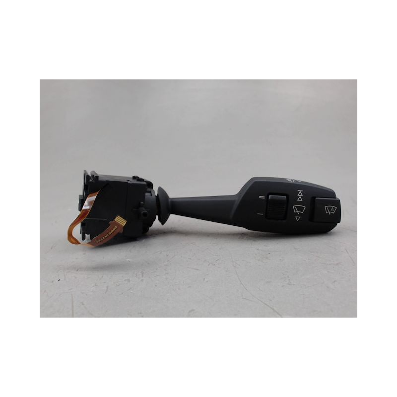 COMMANDE ESSUIE GLACE B.M.W. SERIE 3
