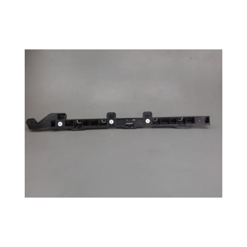 SUPPORT CENTRAL PARE-CHOC ARRIERE  CITROEN C3 AIRCR.