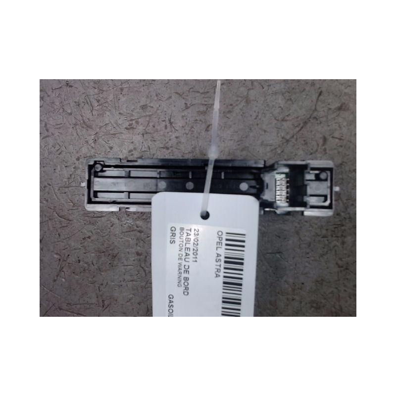 BOUTON DE WARNING OPEL ASTRA