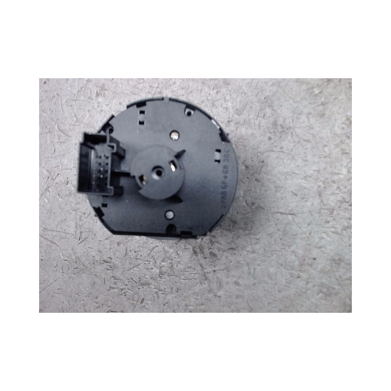 COMMANDE ECLAIRAGE VOLKSWAGEN GOLF VI 2008-