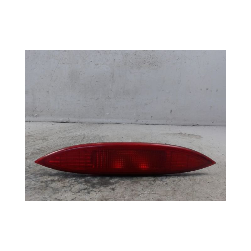 FEUX STOP SUPPLEMENTAIRE NISSAN NOTE