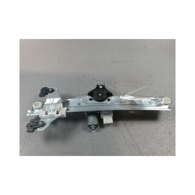 MECANISME+MOTEUR LEVE-GLACE ARRIERE DROIT NISSAN QHASQAI 2007-