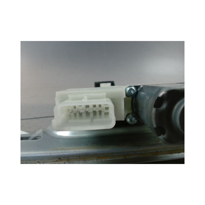 MECANISME+MOTEUR LEVE-GLACE ARRIERE DROIT NISSAN QHASQAI 2007-