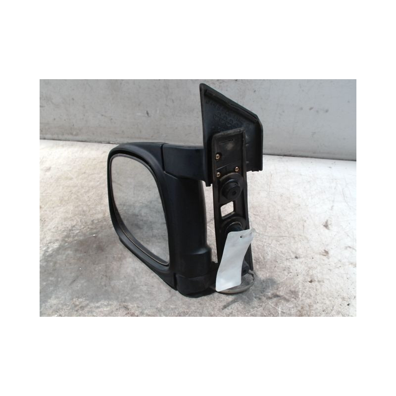 RETROVISEUR EXTERIEUR ELECTRIQUE GAUCHE HYUNDAI H-1