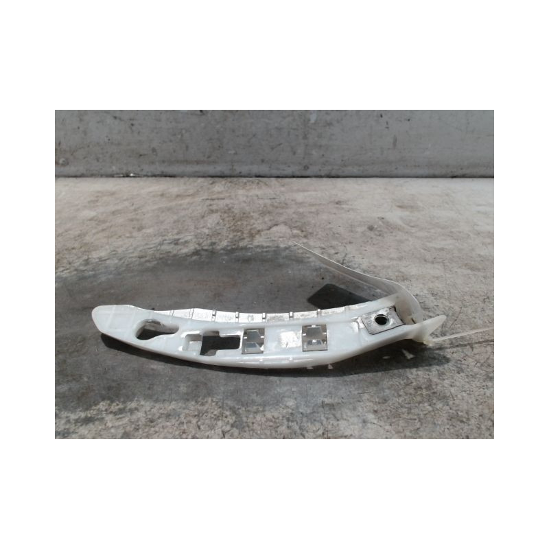 SUPPORT PARE-CHOC ARD PEUGEOT 208