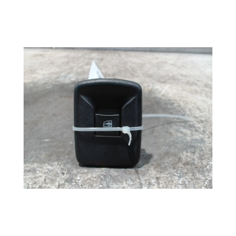 COMMANDE LEVE-GLACE PORTE ARD DACIA SANDERO 2008-