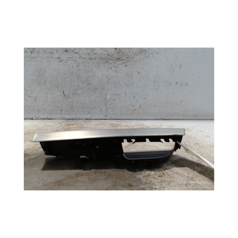 COMMANDE LEVE-GLACE PORTE AVD VOLVO C30