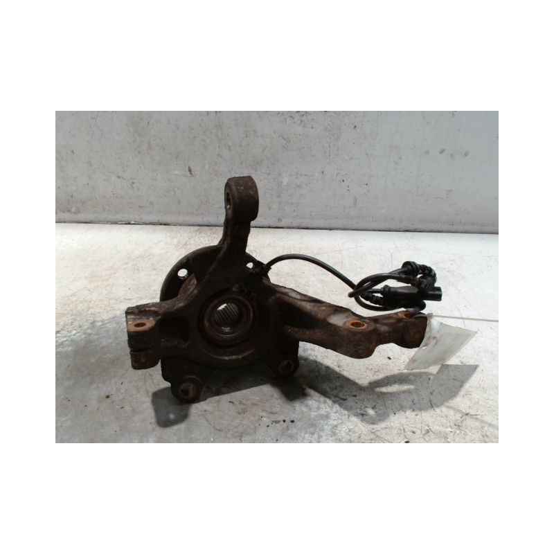 PIVOT AVANT GAUCHE RENAULT CLIO III 2007-