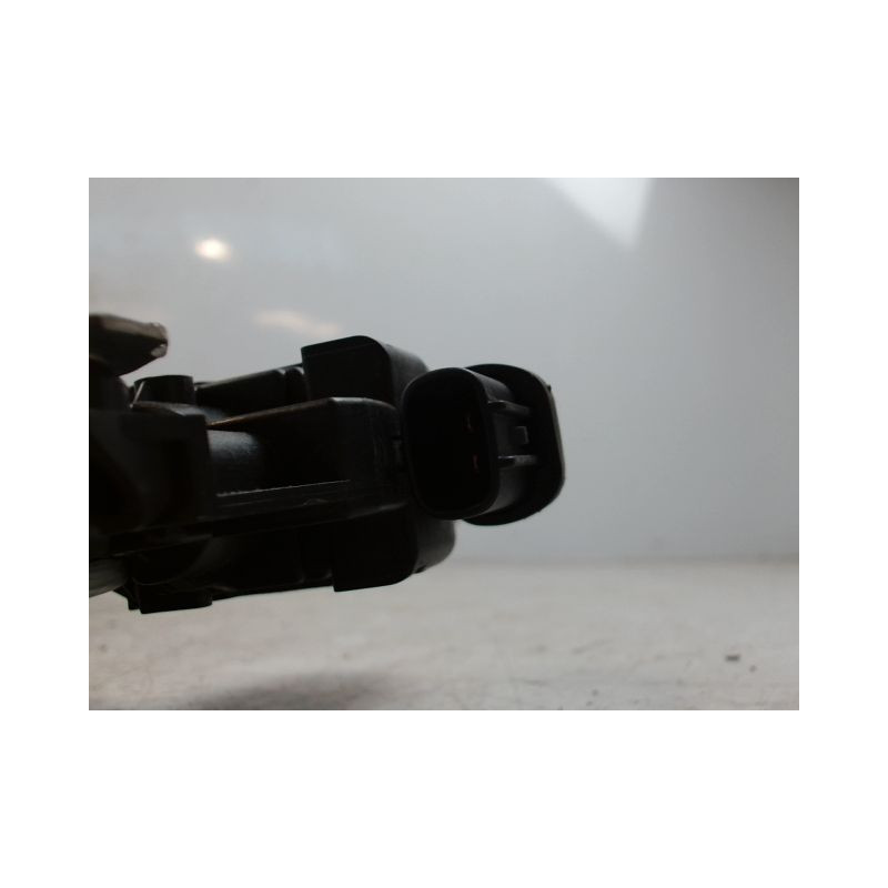 MECANISME+MOTEUR LEVE-GLACE AVANT DROIT OPEL AGILA
