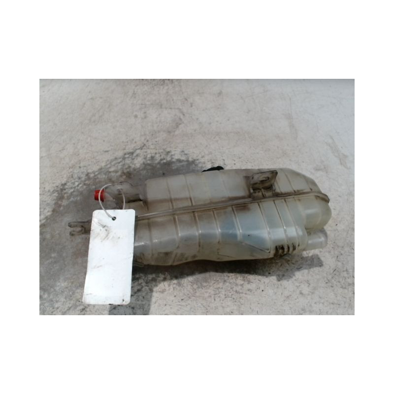 VASE EXPANSION NISSAN MICRA