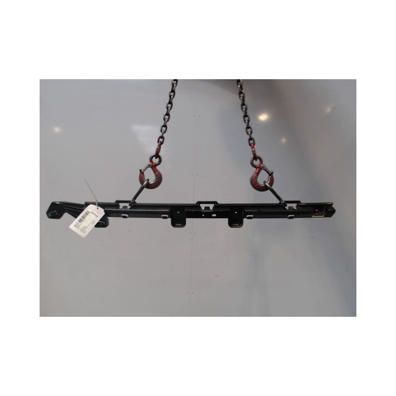 SUPPORT CENTRAL PARE-CHOC ARRIERE  CITROEN C3 AIRCR.