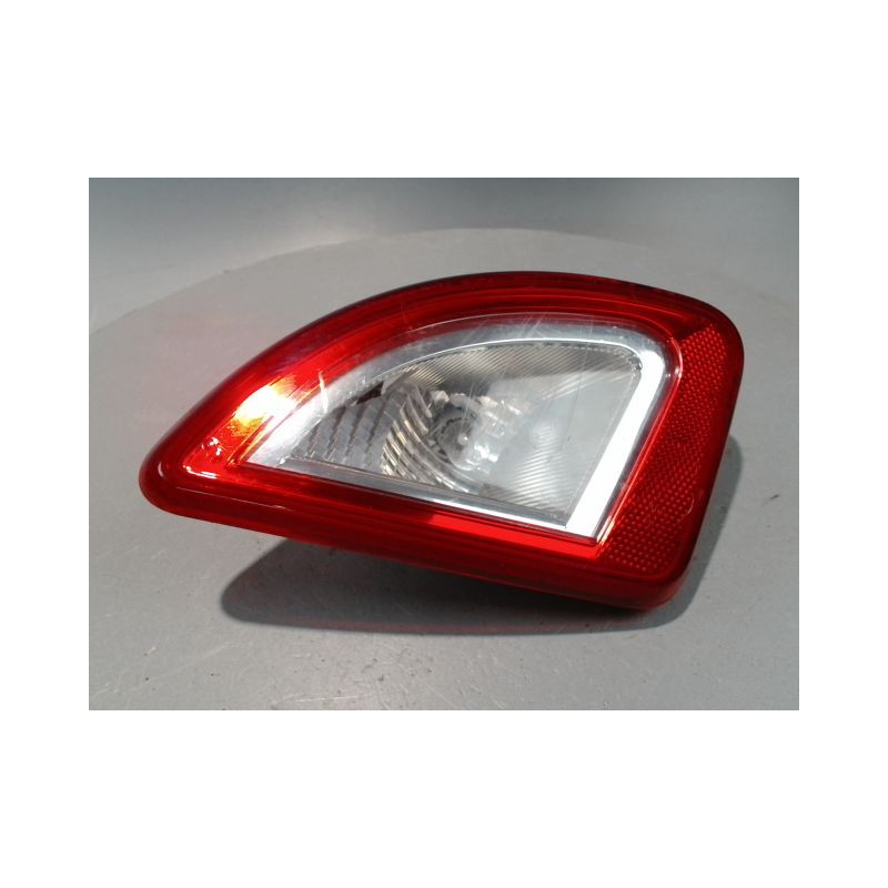 FEU ARRIERE INTERIEUR GAUCHE RENAULT TWINGO 2 2010-