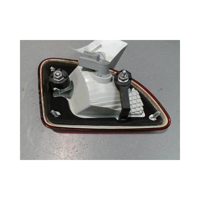 FEU ARRIERE INTERIEUR GAUCHE RENAULT TWINGO 2 2010-